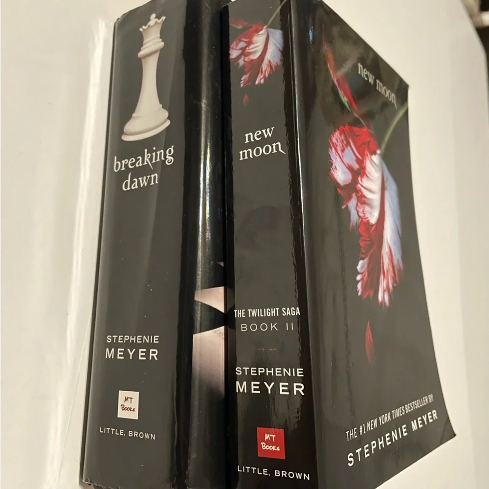 Bundle of 2 The Twilight Breaking Dawn / New Moon Hardcover First Edition
